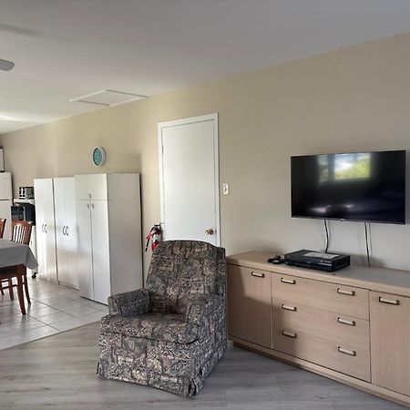 Motel Parc Beaumont Inc. Εξωτερικό φωτογραφία