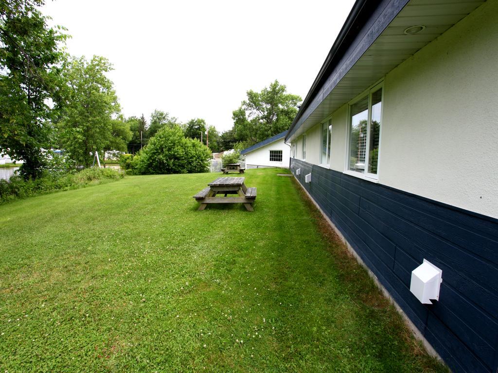 Motel Parc Beaumont Inc. Εξωτερικό φωτογραφία