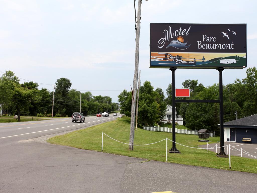 Motel Parc Beaumont Inc. Εξωτερικό φωτογραφία